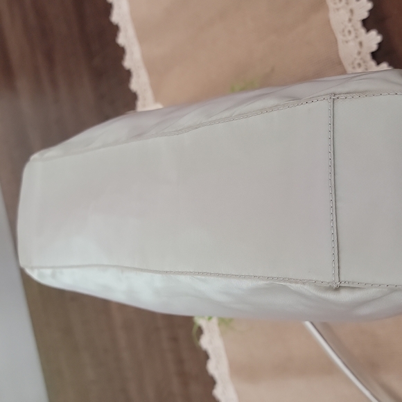 Authentic Prada shoulder bag - Picture 7 of 10